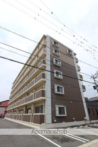 エルモソ ピソの外観写真