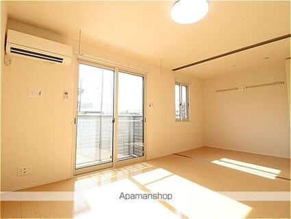 ディアーナⅢ[1LDK/36.6m2]のリビング・居間