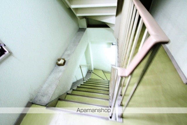 ハイツLUNAの玄関写真