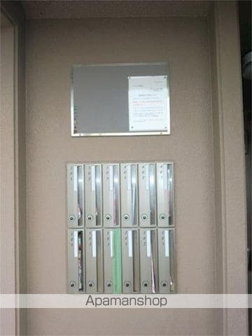 フレールの玄関写真