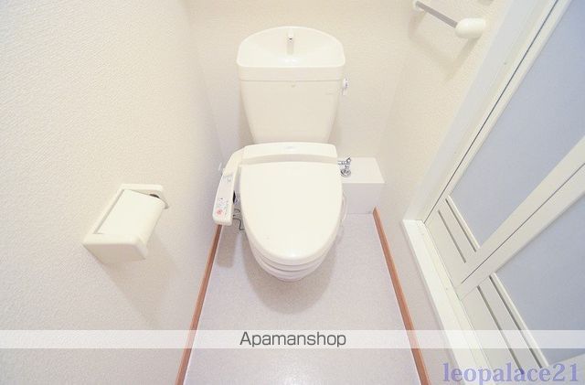 レオパレス平七屋の内装写真