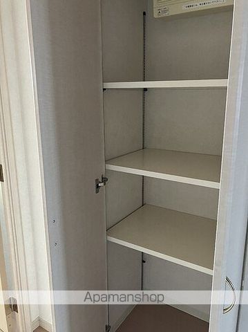 グランシティ上用賀の内装写真
