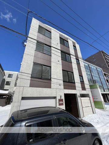 グローリア南10条の外観写真