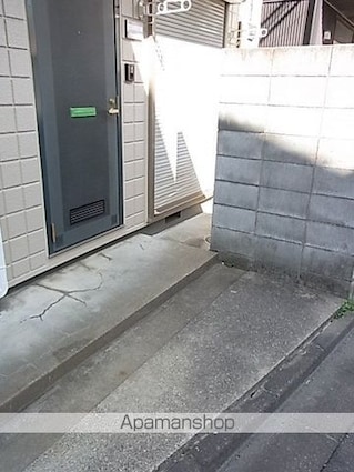 東京都杉並区高円寺北４丁目[1R/22.48m2]の玄関