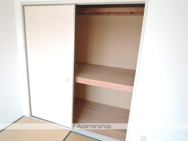 ラフォーレ山川2Bの内装写真