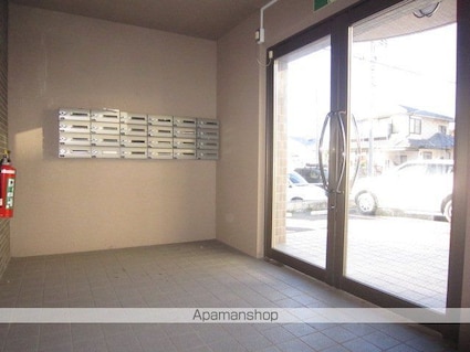 ラフォンターナ[1K/30.6m2]のエントランス