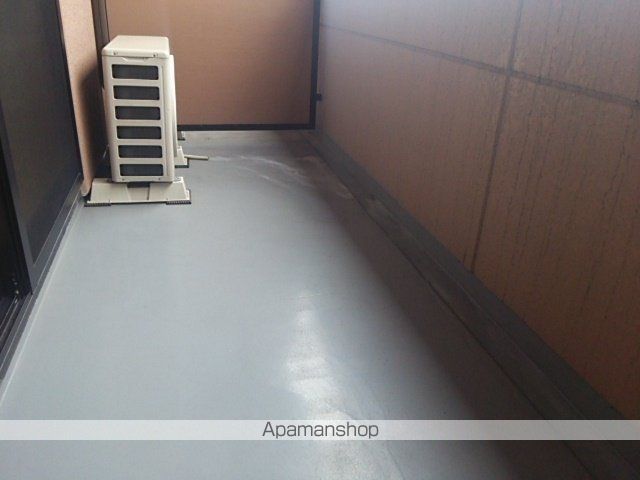 ハイグレイスの内装写真