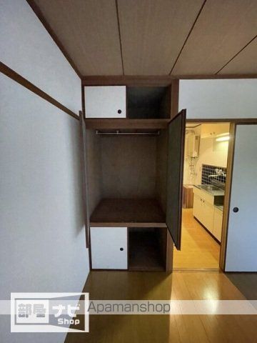 スカイコーポ上拾石の内装写真
