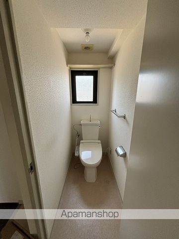 ROBERIANIBANKANの内装写真
