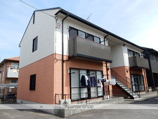 カトレアハイツ B棟の外観写真