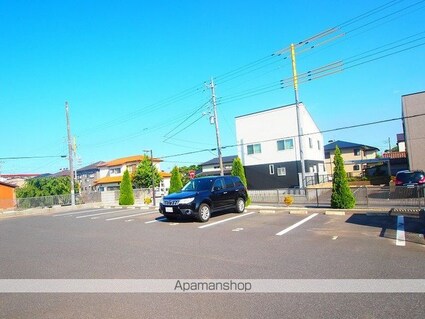 シェルローザ[2LDK/56.2m2]の駐車場1