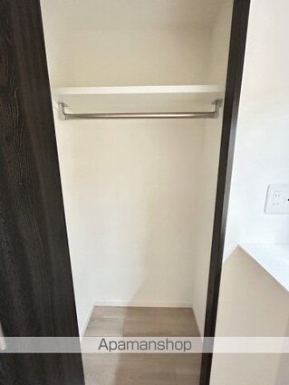 ラルウェンディ縮景園前イースト[1K/34.94m2]の収納1