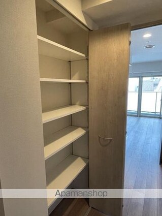 第一辻ビル[1SLDK/62.14m2]の玄関