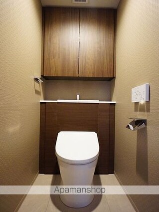 グランパセオ名駅那古野[2LDK/58.17m2]のトイレ