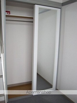 レオパレス杉本[1K/33.12m2]の収納1