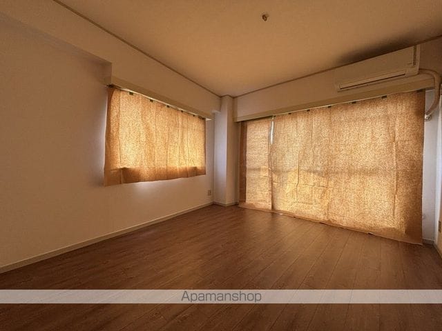ロイヤルタウン下九沢の内装写真