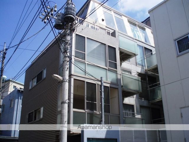 ラグジュアリーアパートメント森下