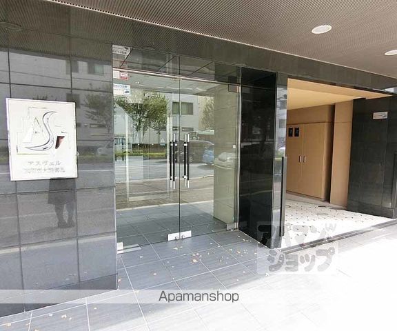 アスヴェル京都西大路御池の玄関写真