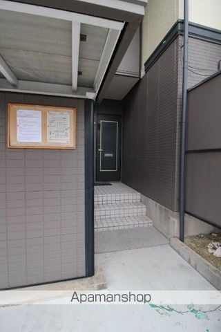 メゾンブランシェの玄関写真