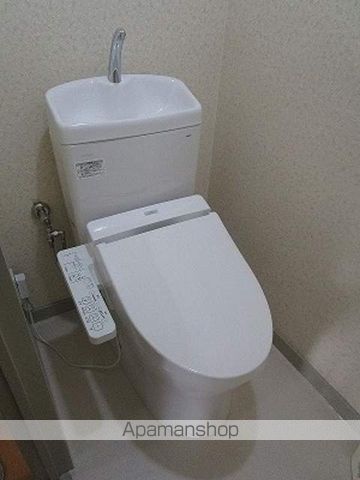 木通歯科ビルの内装写真