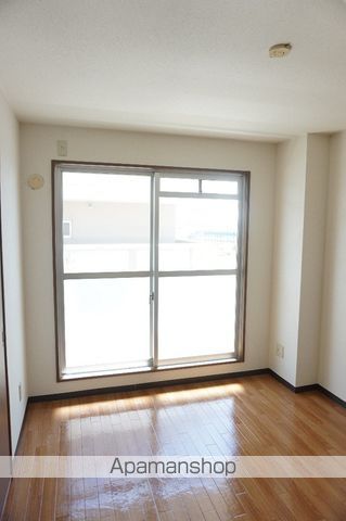 M’プラザ楠根参番館の内装写真