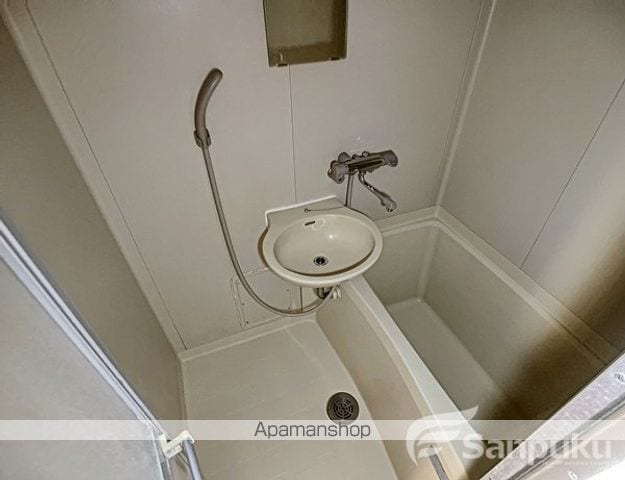 メゾン由の内装写真