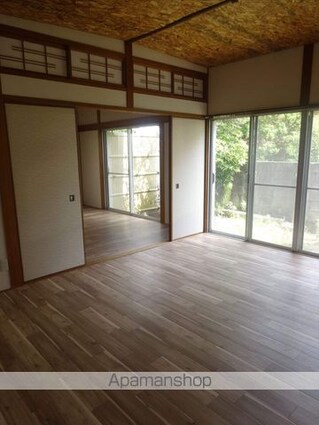 東小二里戸建[4DK/75.8m2]の内装2