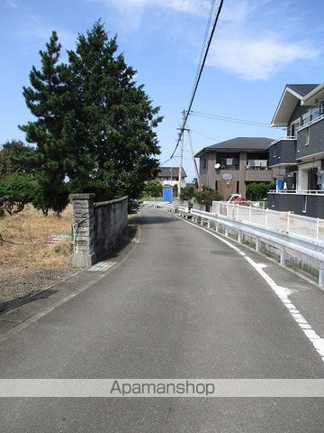 ローズ クォーツの周辺写真
