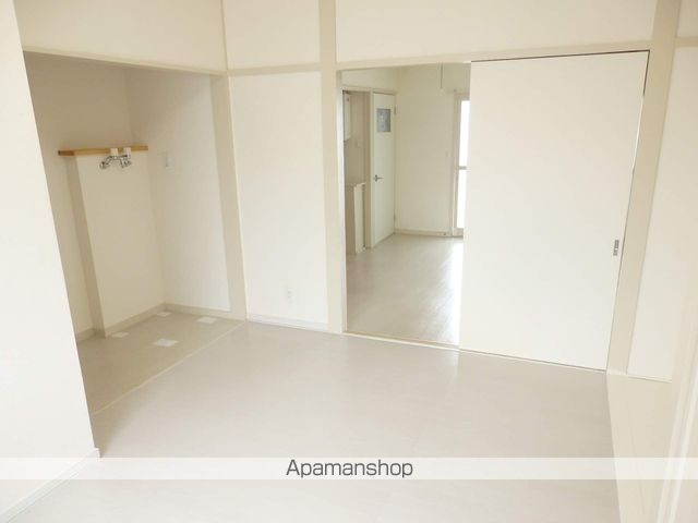 六条マンションの内装写真