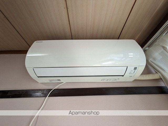 クレセントの内装写真