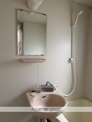 シャトレーハイツIの内装写真