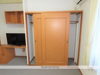 レオパレス田園[1K/23.18m2]の収納1