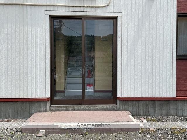 アンソレイユ・プルミエの玄関写真