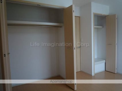 アヴニール[1LDK/42.8m2]の収納