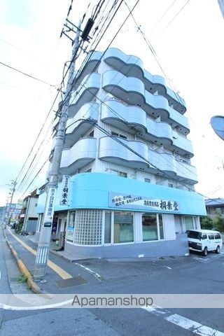 轟ビルの外観写真