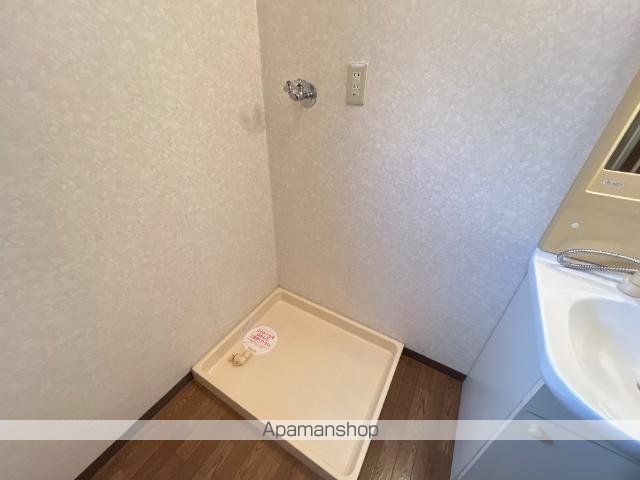 クレストールの内装写真
