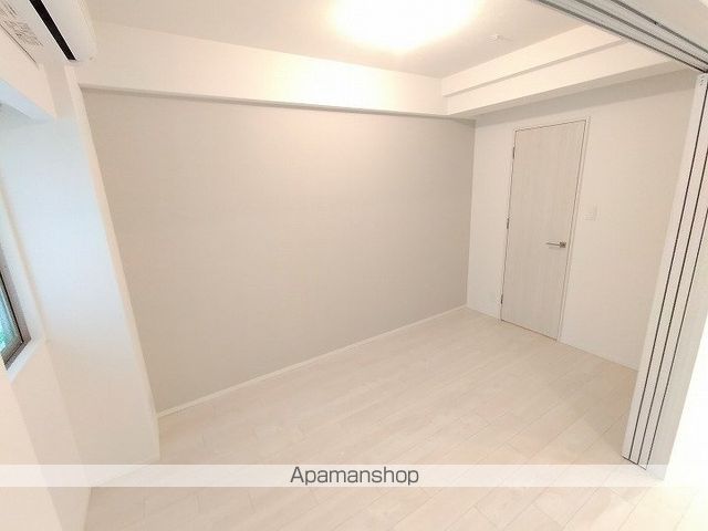 スプランディッド新大阪VIIIの内装写真