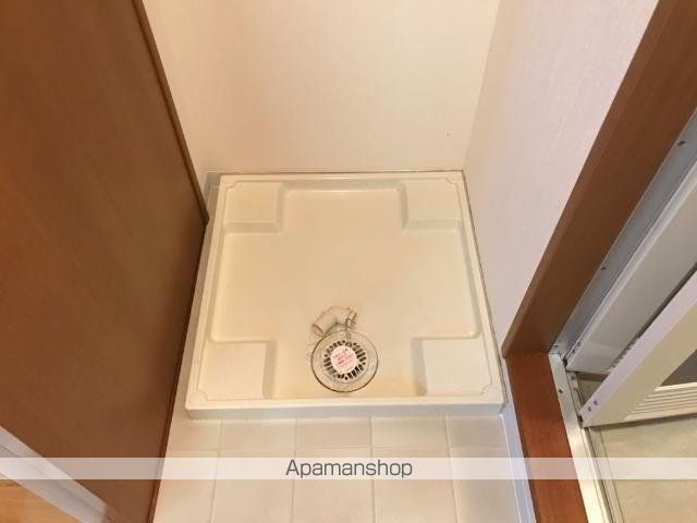 エメラルドノービレIIの内装写真