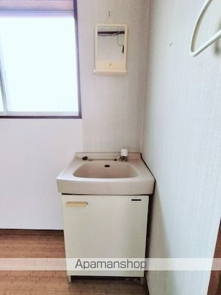 長野県長野市大字高田[2K/33.05m2]の洗面所