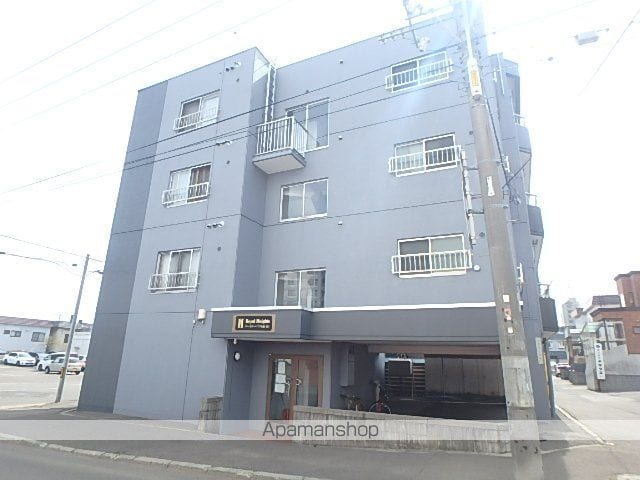 ローヤルハイツ本通3Nの外観写真
