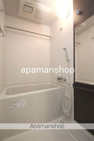 ESTEMPLAZA難波WESTリバークロスの内装写真