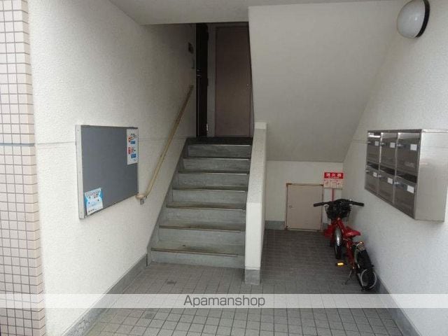 TERRACEIの玄関写真