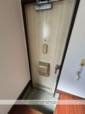 鵠沼レジデンスの内装写真