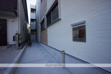 グランシャルム中村[1DK/25.52m2]のエントランス