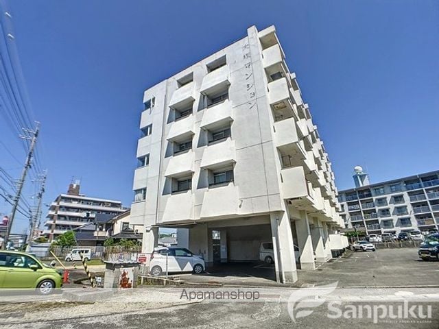 徳和マンションの外観写真
