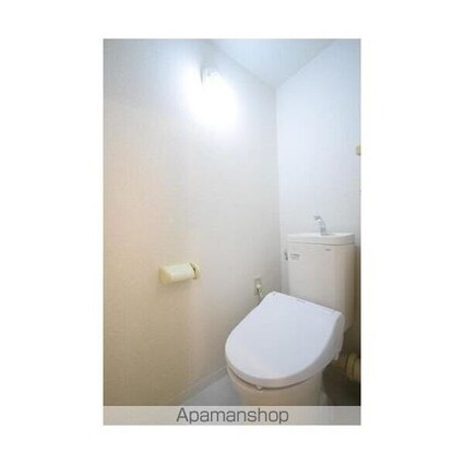 東京都八王子市明神町２丁目[2LDK/54.18m2]のトイレ