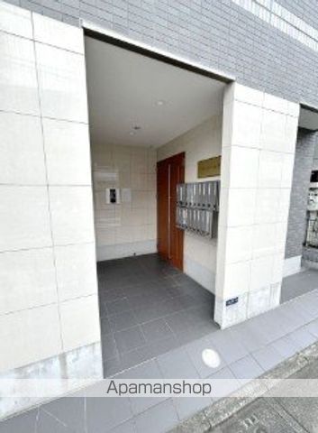 レピュア住吉レジデンスの玄関写真