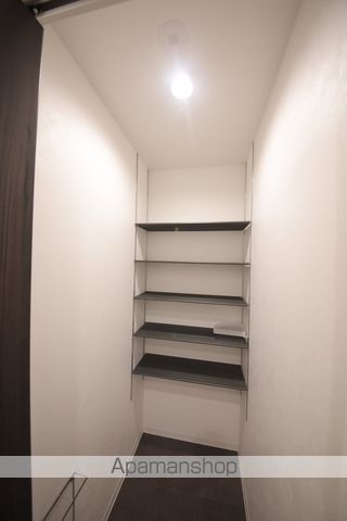 ONE YAMAHANAの内装写真