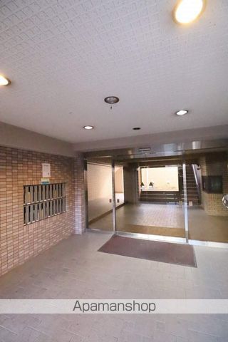 GLEASON GARDENの玄関写真