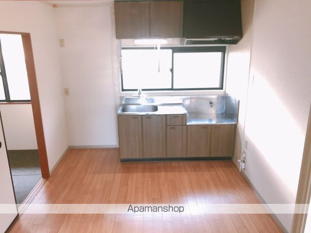 サリネージュ山手 ABCD棟 B棟の内装写真